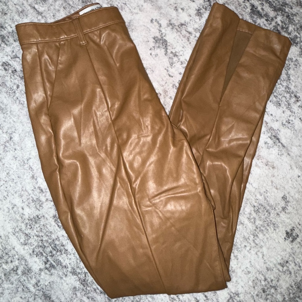 Abercrombie & Fitch Wide Leg Pants